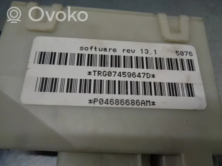 Chrysler Grand Voyager IV Unité de commande / module de verrouillage centralisé porte P04686686AM
