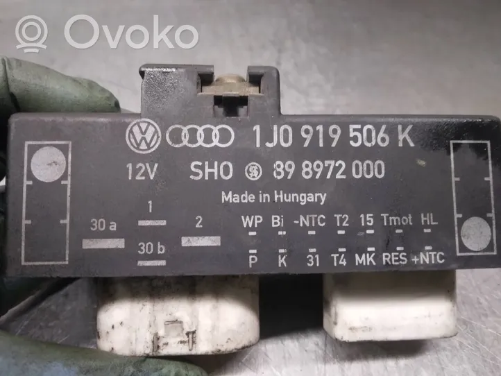 Volkswagen Golf IV Relè preriscaldamento candelette 1J0919506K