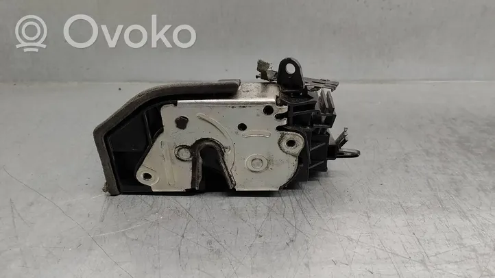 BMW 1 E82 E88 Etuoven lukko 51227202148