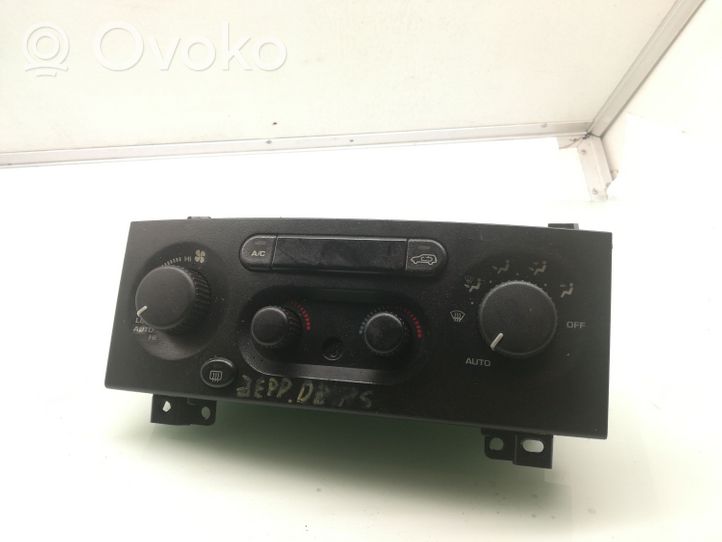 Mitsubishi Pajero Climate control unit 