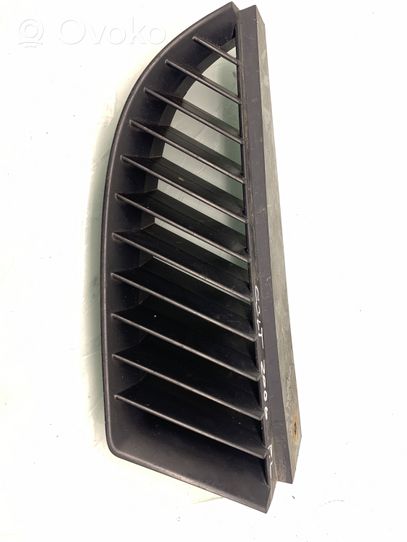 Mitsubishi Colt Front bumper lower grill 