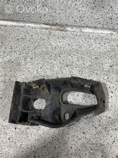 Audi A4 S4 B7 8E 8H Listello di supporto del sottoporta 