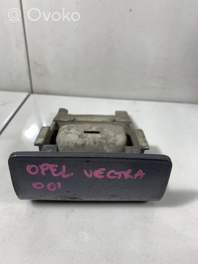 Opel Vectra C Galinio slenksčio apdaila (išorinė) 