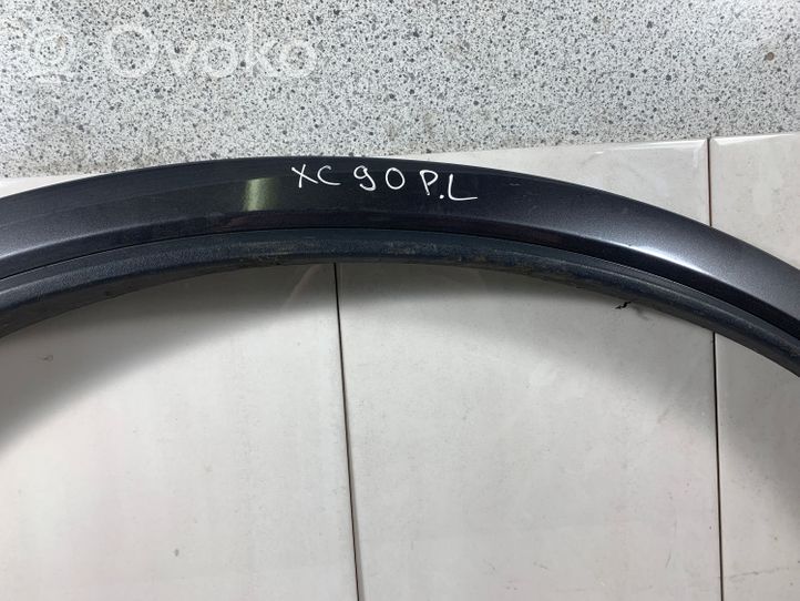 Volvo XC90 Front arch trim 