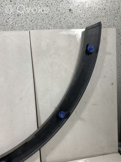 Ford Kuga I Front arch trim 