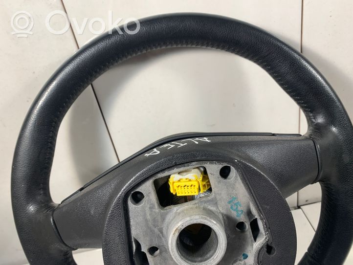 Seat Altea XL Steering wheel 