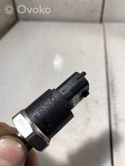 Volvo S60 Kraftstoffdrucksensor 