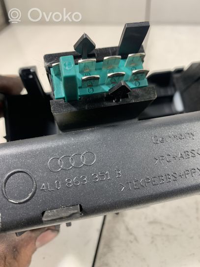 Audi Q7 4L Seat heating switch 