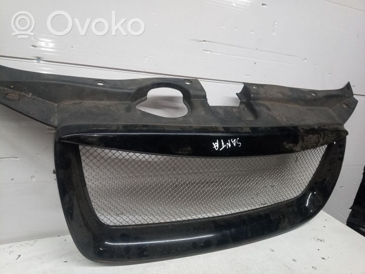 Hyundai Santa Fe Maskownica / Grill / Atrapa górna chłodnicy 