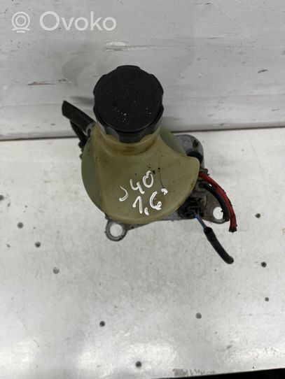 Volvo S40 Power steering pump 9N513K514AA