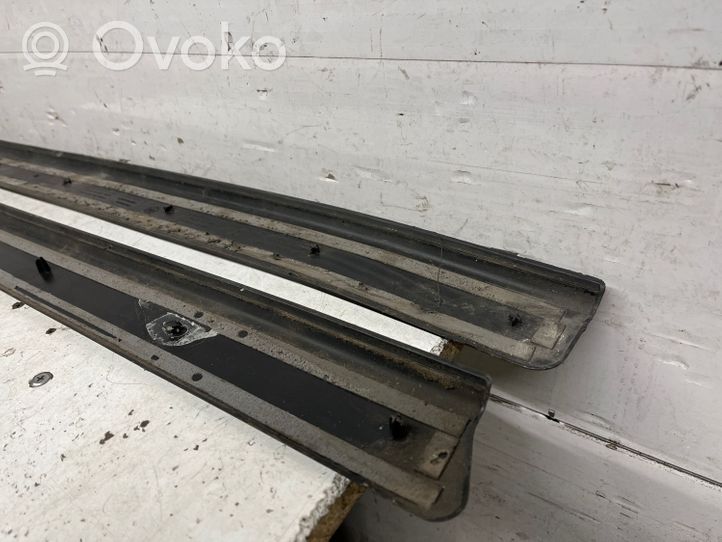 Audi A3 S3 8P Front sill trim cover 8P3853491E