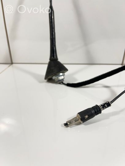 Audi A3 S3 8P Radion antenni 8L0035501G