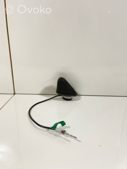 Volkswagen Golf IV Antena de radio 1J0035505A