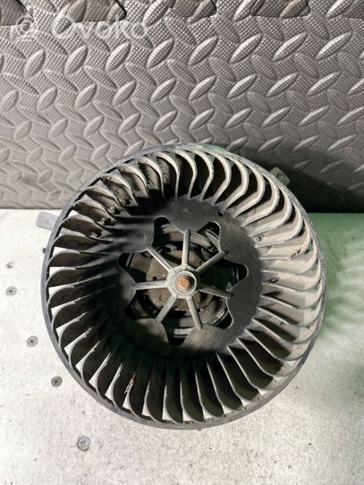 Audi A3 S3 8P Soplador/ventilador calefacción 1K2820015