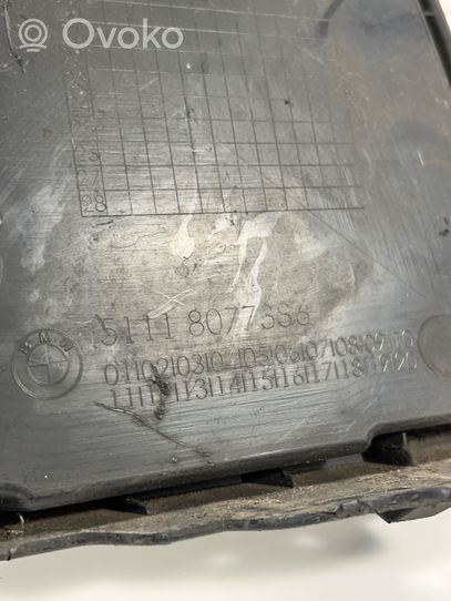 BMW X5 E70 Verkleidung Nebelscheinwerfer / Gitter vorne 10833610