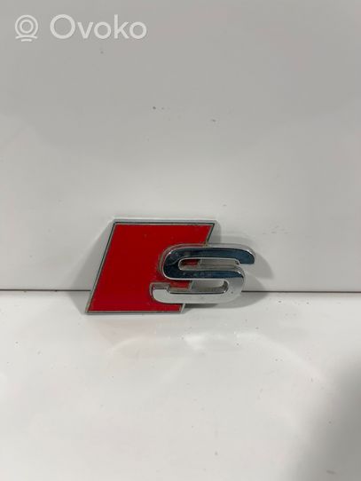 Audi A4 S4 B7 8E 8H Logo/stemma case automobilistiche 