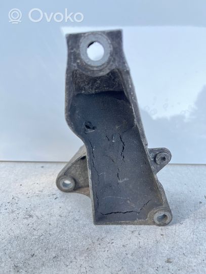 Audi A6 Allroad C5 Gearbox mounting bracket 8D0399114AJ