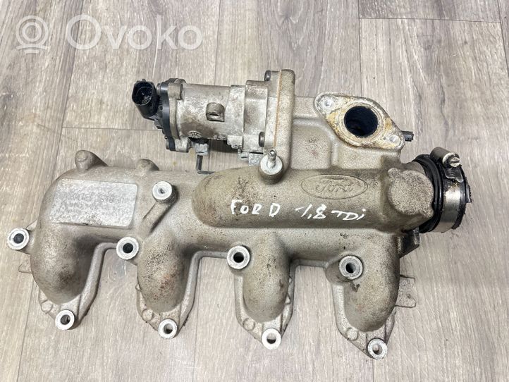 Ford Focus Collettore di aspirazione 4M5Q9424CC