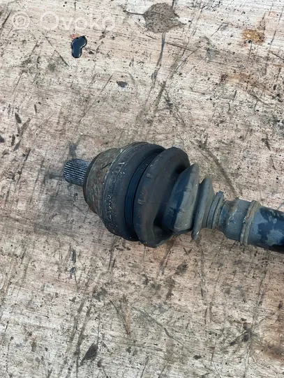 Audi TT Mk1 Front driveshaft 8N0407272E