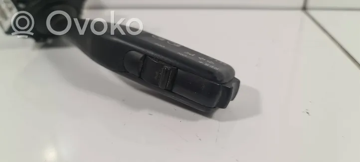 Volkswagen Touran I Indicator stalk 1K0953513A