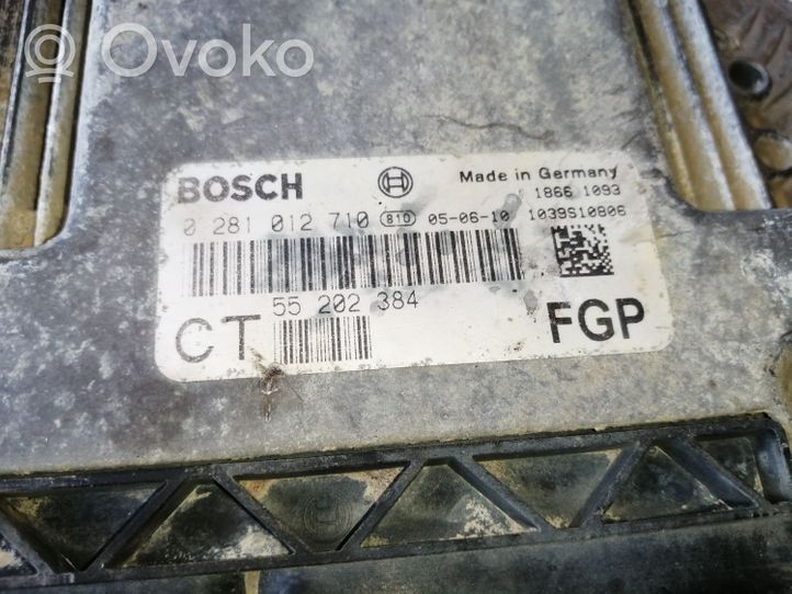 Opel Zafira B Calculateur moteur ECU 55202384