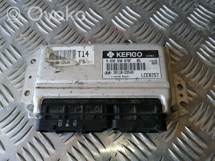 Hyundai Accent Engine control unit/module 3911022545