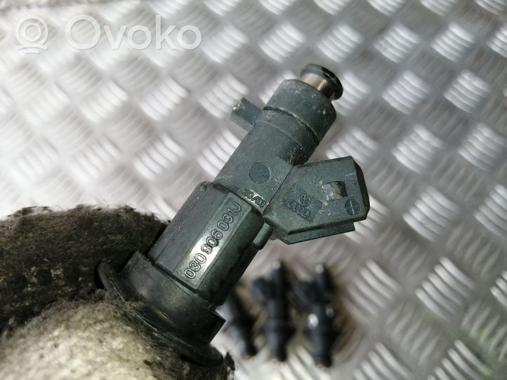 Volkswagen Polo III 6N 6N2 6NF Fuel injectors set 030906031J