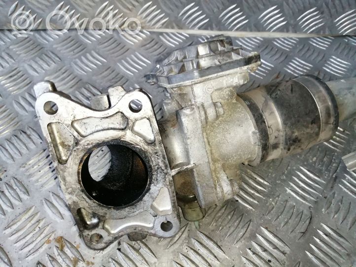 Toyota Auris E180 Clapet d'étranglement 261000N030