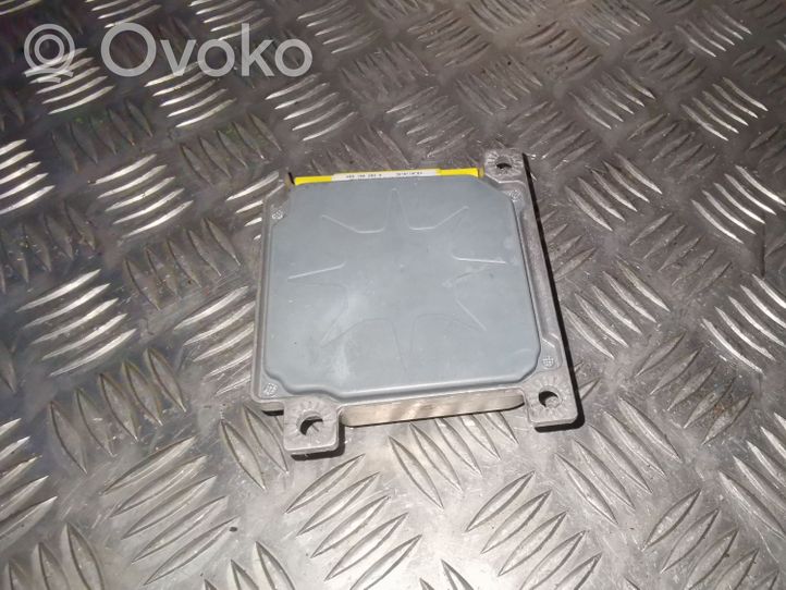 Mitsubishi Colt Sterownik / Moduł Airbag 0285001684