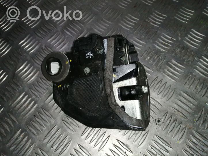 Lexus RX 330 - 350 - 400H Zamek drzwi tylnych A046693