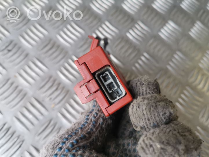 Volvo V70 Antenos stiprintuvas 8637602