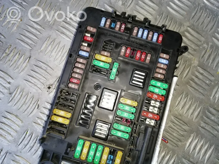 BMW X5 F15 Fuse module 9316569