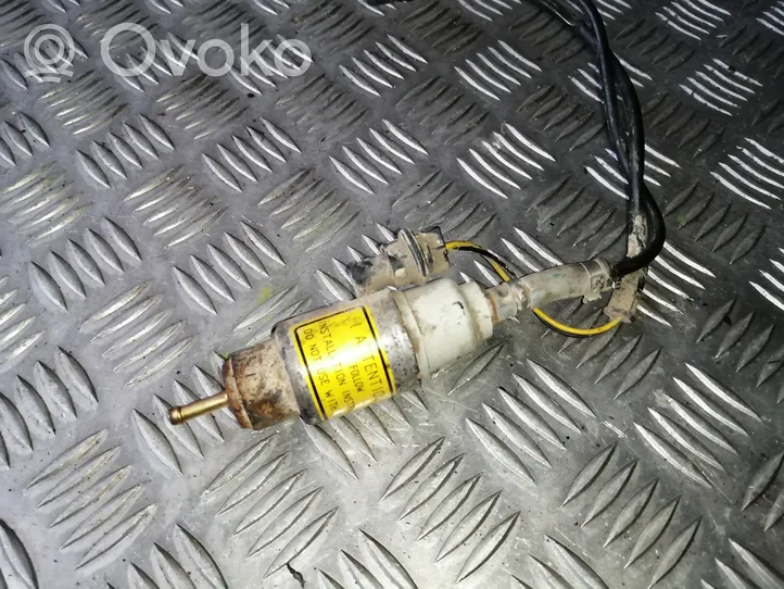 Volkswagen Touran I Webasto auxiliary heater fuel pump 