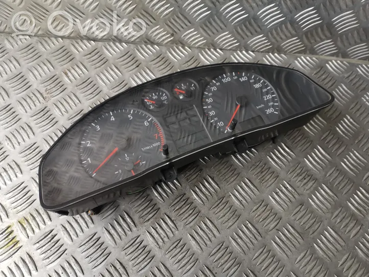 Audi A4 S4 B5 8D Compteur de vitesse tableau de bord 8D0919861C