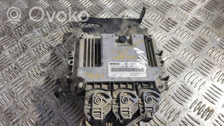 Renault Scenic II -  Grand scenic II Komputer / Sterownik ECU silnika 8200705747