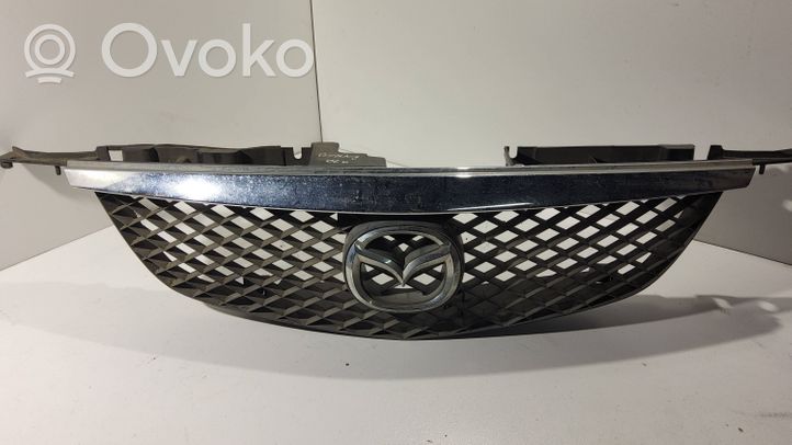 Mazda Premacy Grille calandre supérieure de pare-chocs avant C10050712