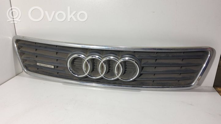 Audi A6 S6 C5 4B Maskownica / Grill / Atrapa górna chłodnicy 4B0853651A