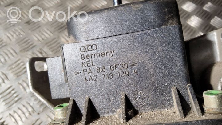 Audi A6 S6 C4 4A Pavarų perjungimo mechanizmas (kulysa) (salone) 4A0713105