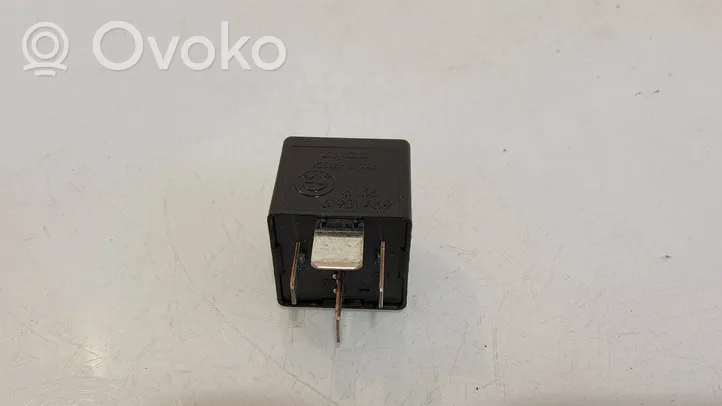 BMW 3 E90 E91 Other relay 6901469