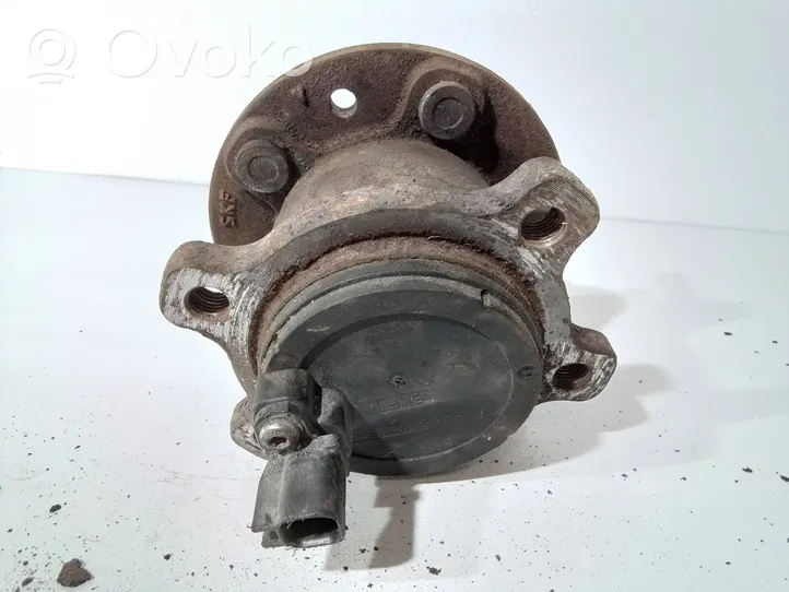 Ford Mondeo Mk III Cuscinetto a sfera della ruota posteriore 6630GF