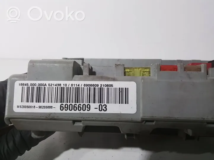 BMW 3 E90 E91 Fuse box set 6906609