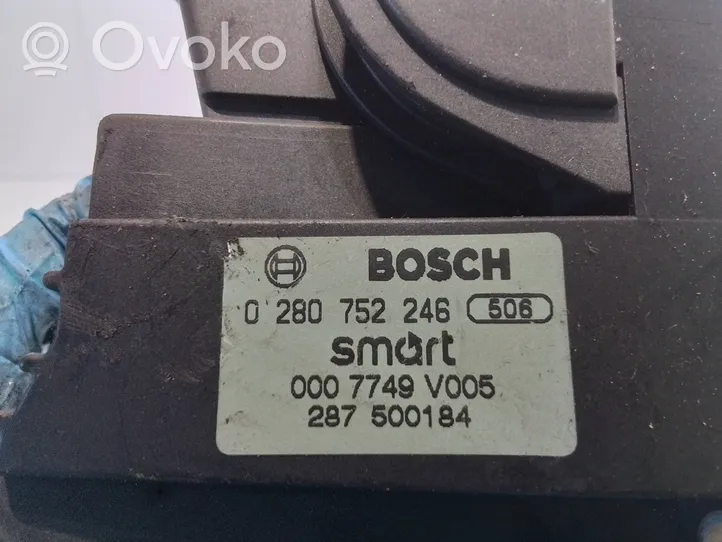 Smart ForTwo I Pedał gazu / przyspieszenia 0007749V005