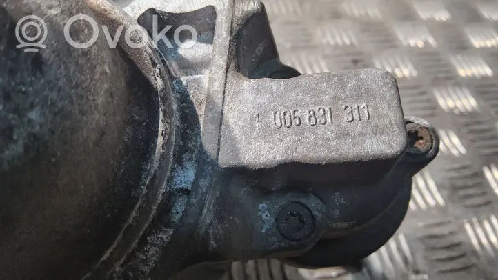 Volkswagen Golf IV Starter motor 1005831311