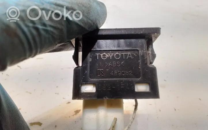 Toyota RAV 4 (XA20) Signalizacijos jungtukas 489082