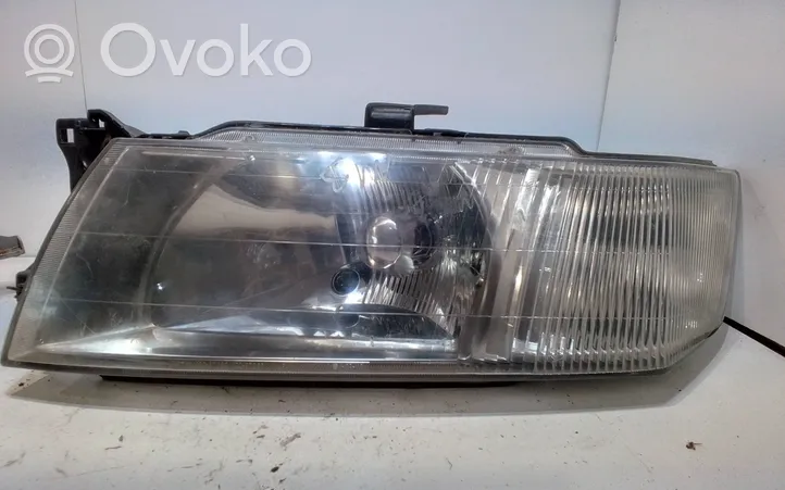 Mitsubishi Space Wagon Lampa przednia 10087262