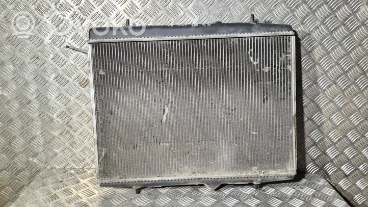 Peugeot 207 CC Coolant radiator 9650903880