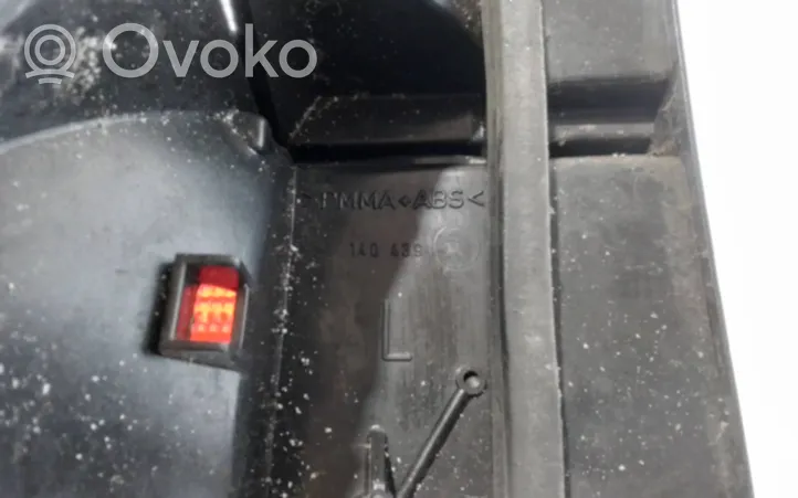 Volkswagen Vento Lampy tylnej klapy bagażnika 140439