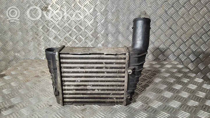 Audi A4 S4 B5 8D Chłodnica powietrza doładowującego / Intercooler 059145806