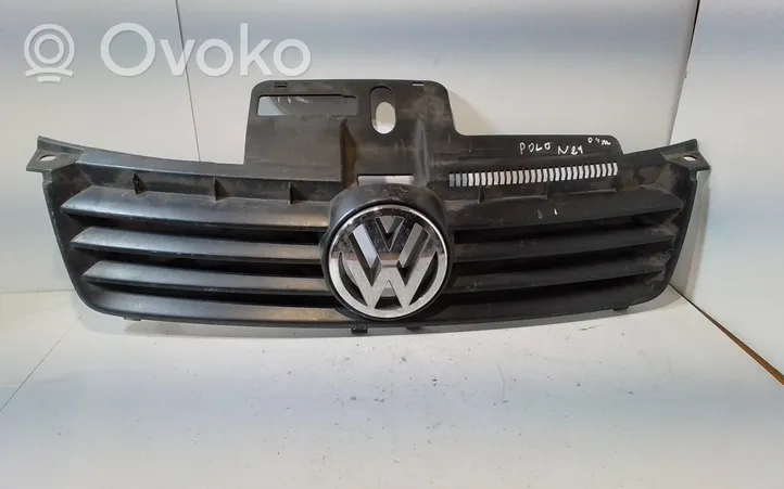 Volkswagen Polo Grille de calandre avant 6Q0853651C