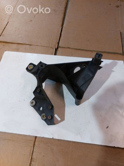 BMW X5 E53 Supporto di montaggio della pompa del servosterzo 51718250435